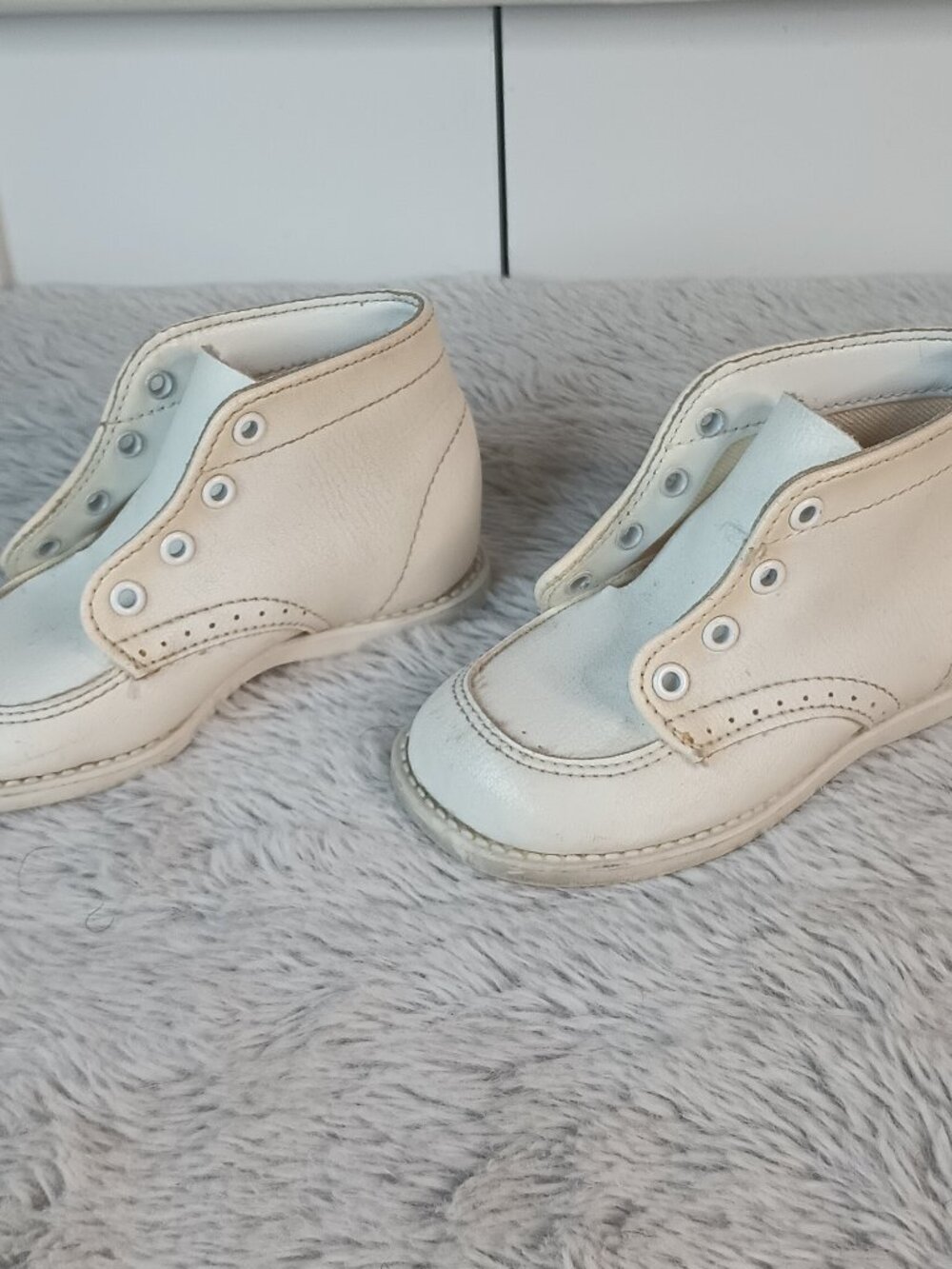 Vintage 60-70s Infant Baby Girl Boy White First Walker Shoes High Top Size 2.5 D